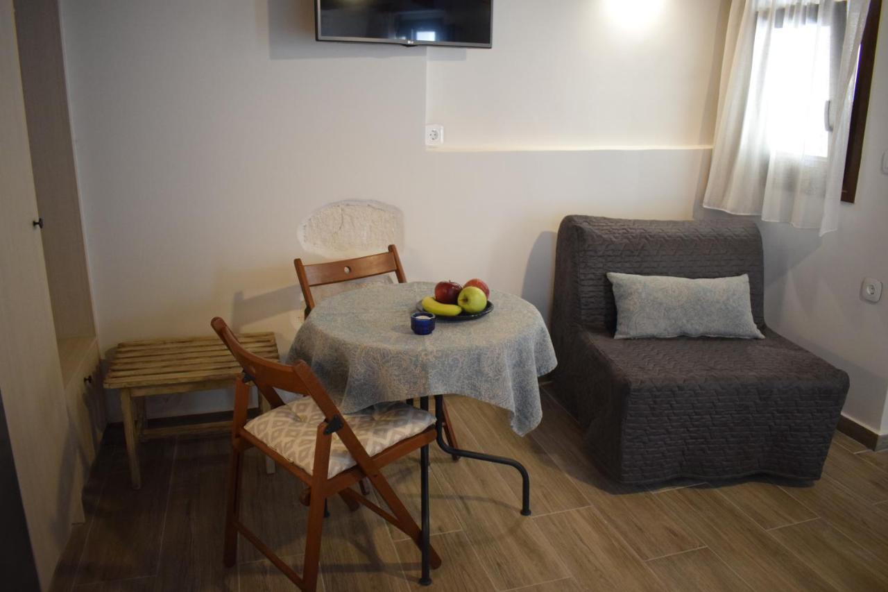 Loggia Traditional Suites Rethymno  Exterior photo