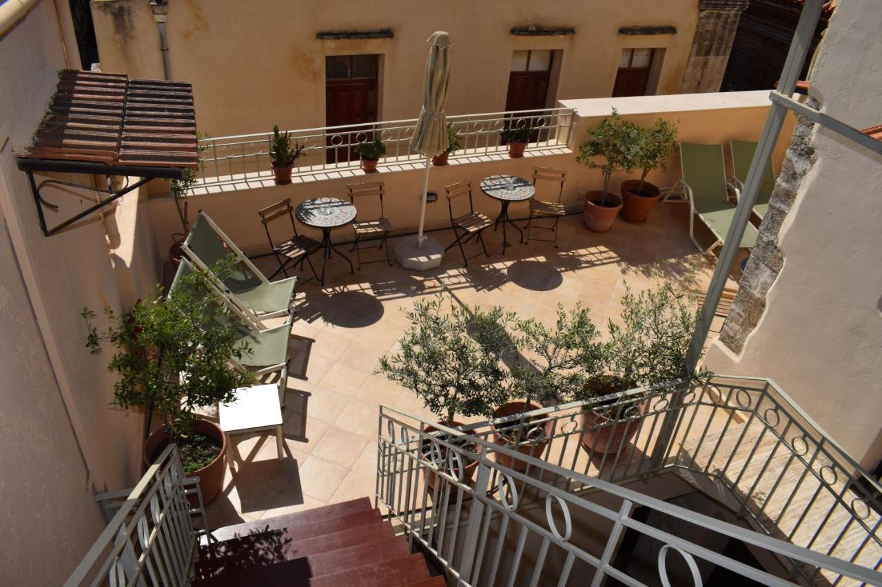 Loggia Traditional Suites Rethymno  Exterior photo