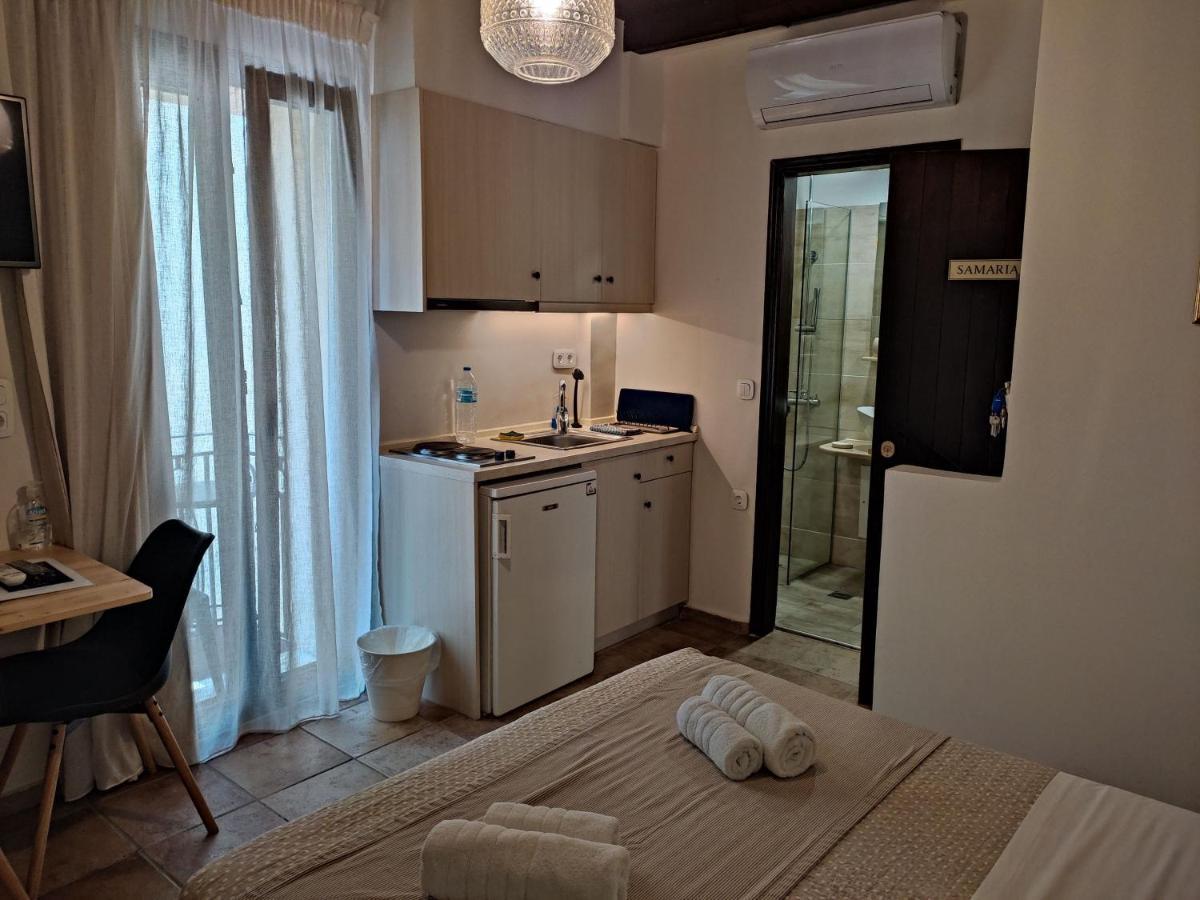 Loggia Traditional Suites Rethymno  Exterior photo