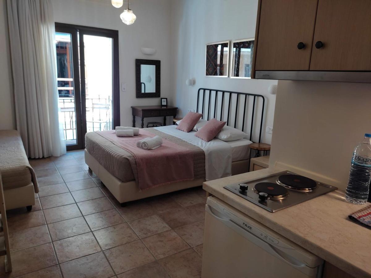 Loggia Traditional Suites Rethymno  Exterior photo