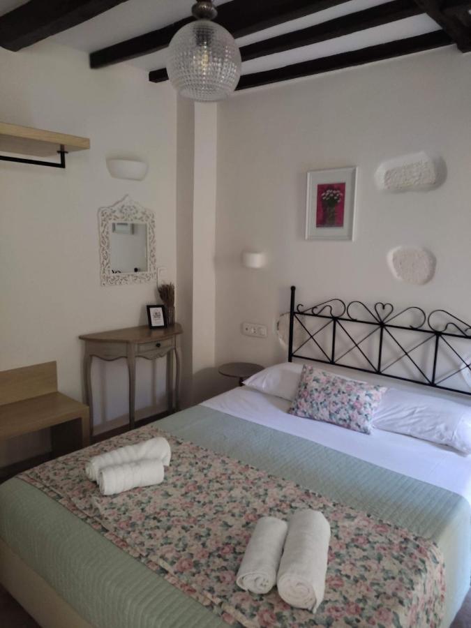Loggia Traditional Suites Rethymno  Exterior photo