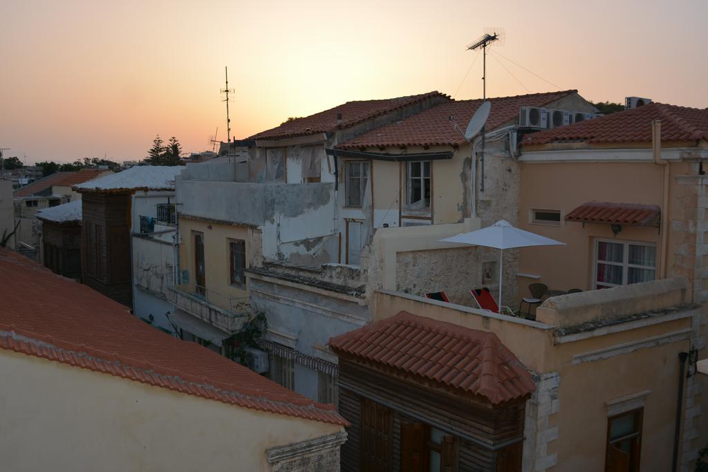 Loggia Traditional Suites Rethymno  Exterior photo