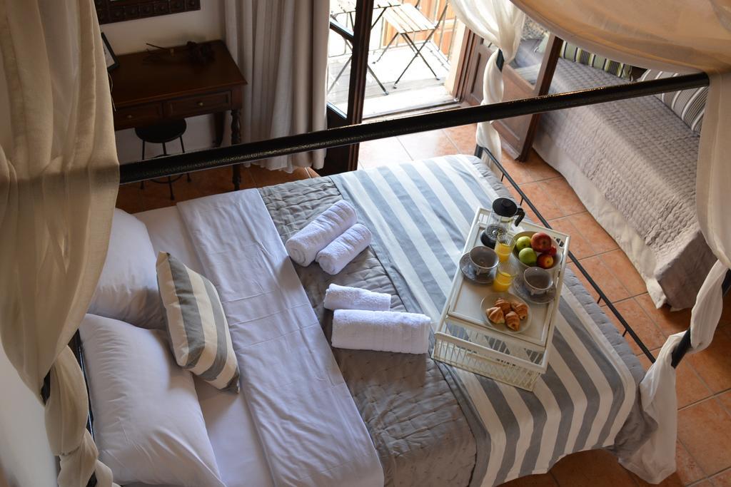 Loggia Traditional Suites Rethymno  Exterior photo